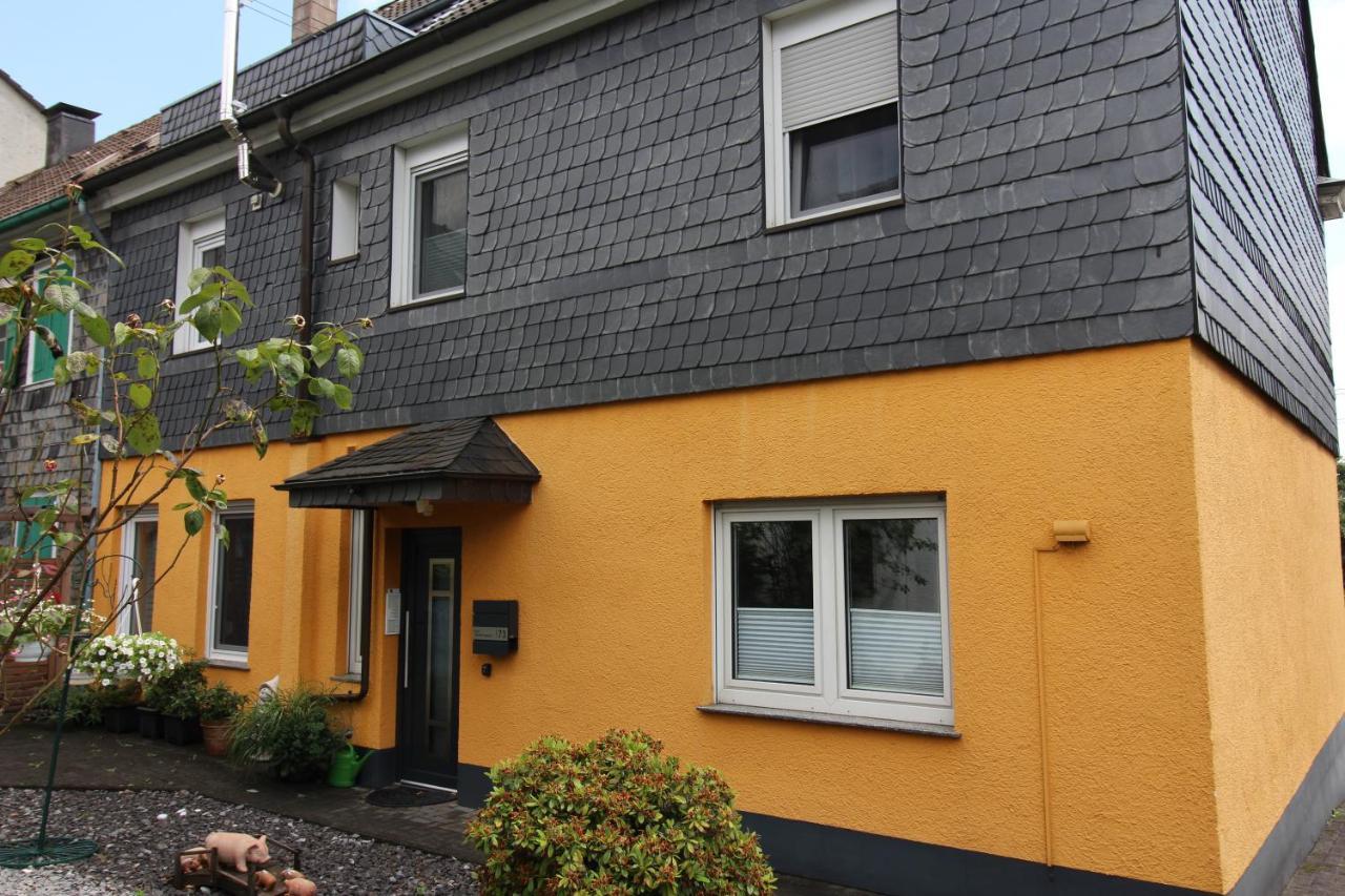 Privatzimmer Haus Gruenewald 졸링겐 외부 사진