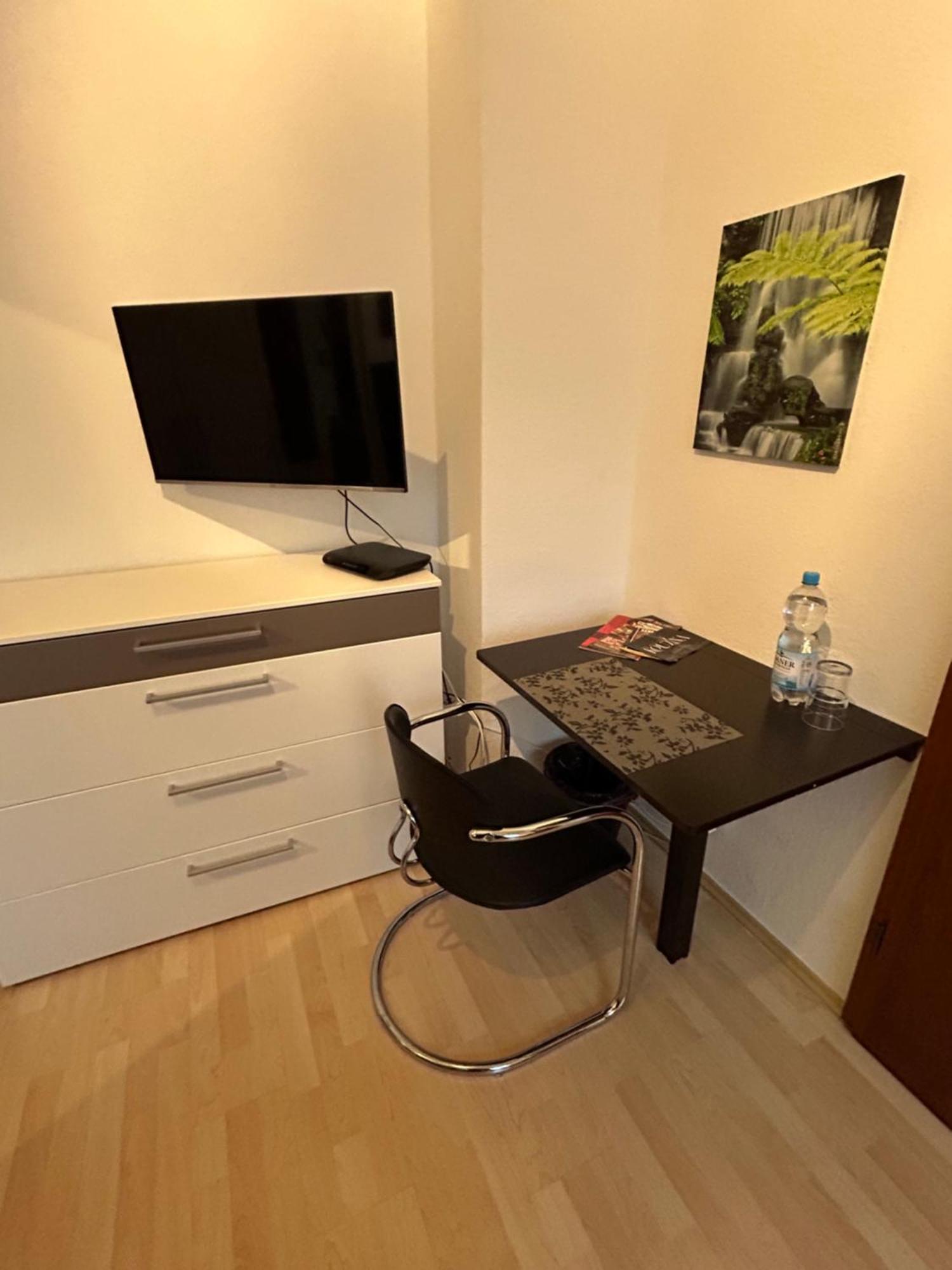 Privatzimmer Haus Gruenewald 졸링겐 외부 사진